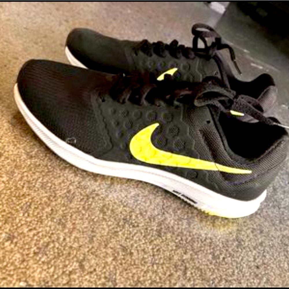 Women’s Nikes